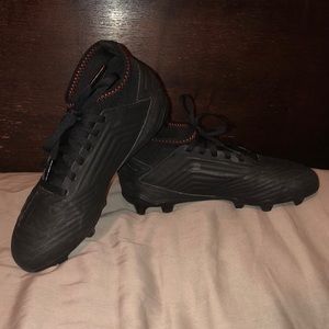 Adidas Predator Youth Soccer Cleats (Black)